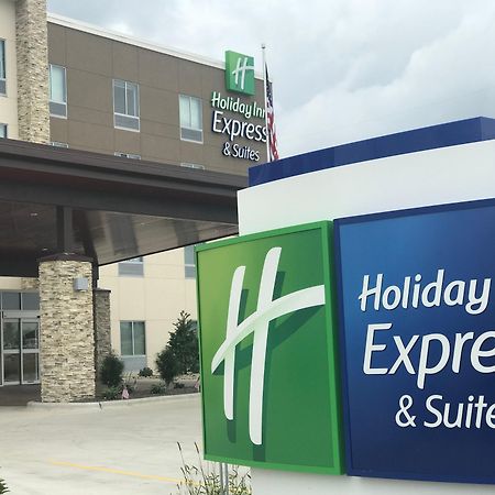 Holiday Inn Express & Suites - Hannibal - Medical Center Bagian luar foto